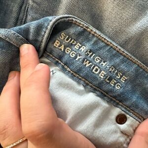 American Eagle Super High Rise Baggy Wide Leg Jeans